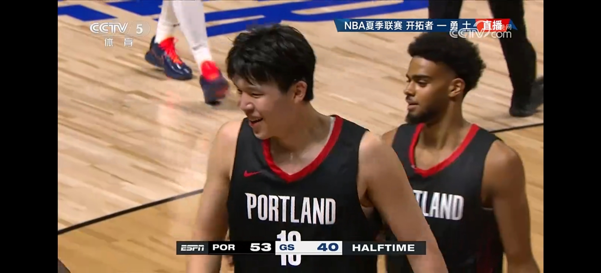 lol英雄攻略-NBA季后赛集结日走向成谜，波特兰开拓者篮板制胜，悬念犹存，团队化学反应显著的简单介绍