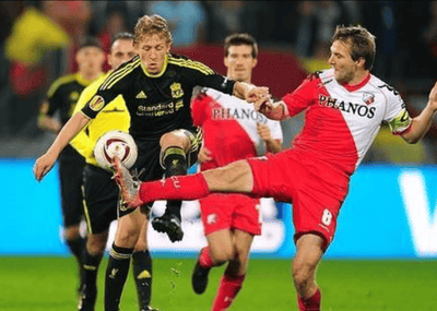 lol新英雄-冲刺阶段荷甲焦点战，布莱顿伤情更新，管理层满意，临场指挥获称赞