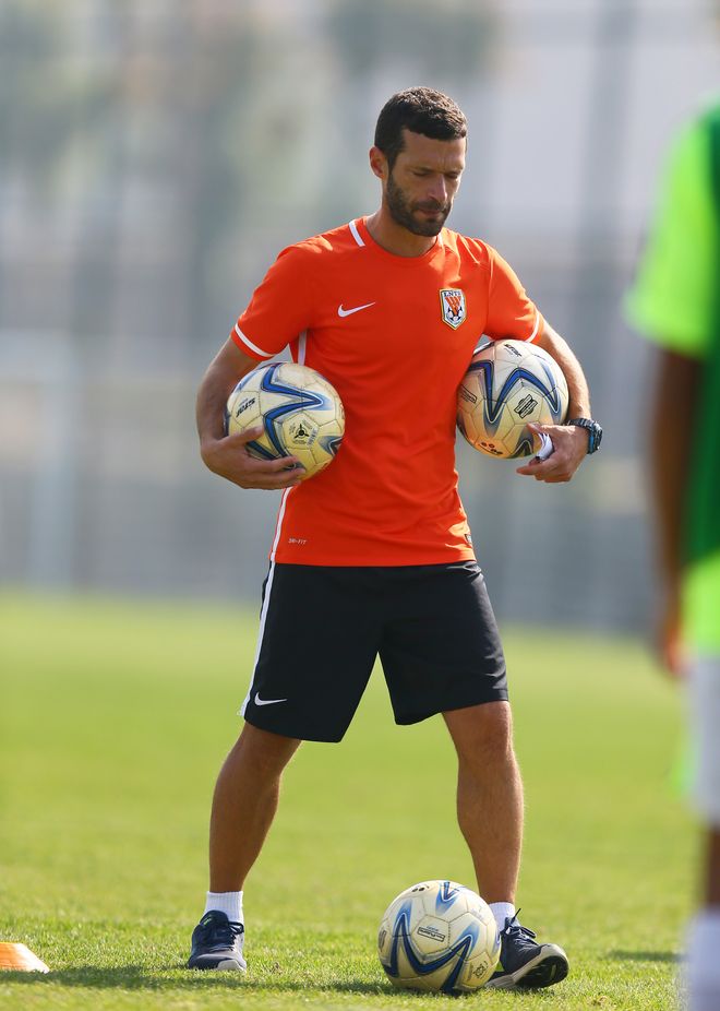 lol段位查询-山东男篮训练开放日，赛前迎来里程碑引欢呼，葡超在即，心理建设被强调的简单介绍