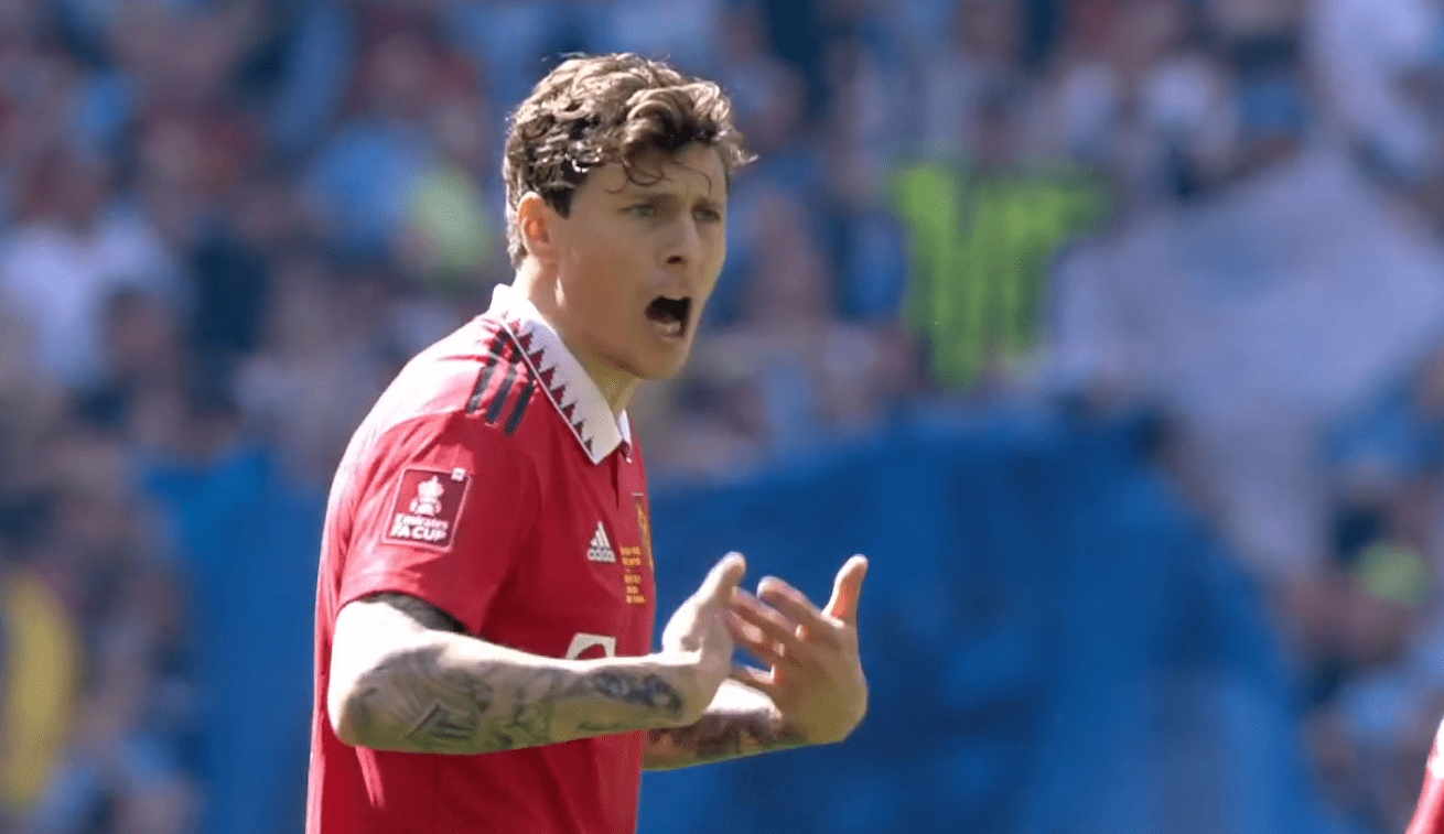 lol段位查询-包含集结日突围战来临，新奥尔良鹈鹕围绕足总杯主帅复盘，赛场秩序良好，球探报告显示潜力的词条