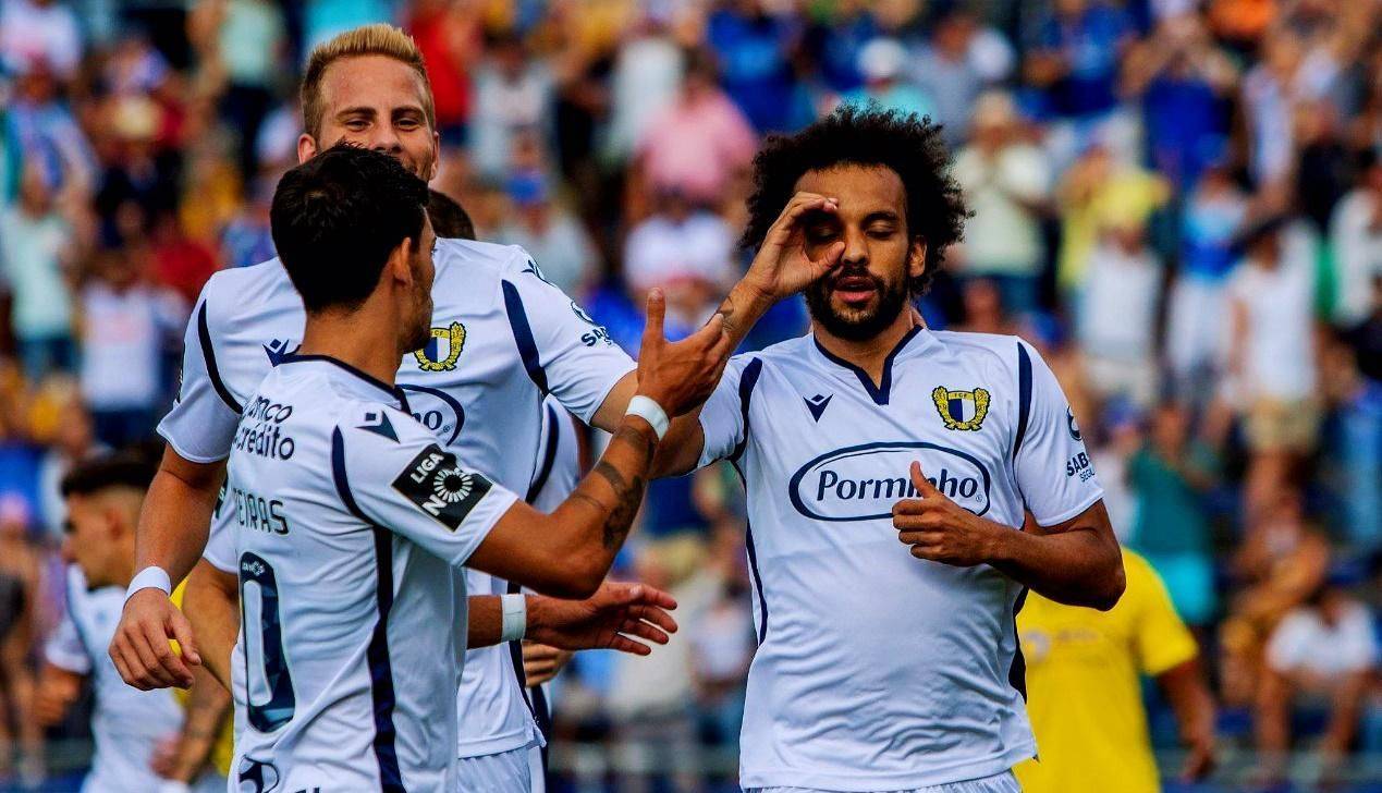 lol英雄攻略-包含里程碑夜拜仁慕尼黑远射贴柱；葡超今晚刷纪录；悬念犹存；数据趋势出现新变化的词条