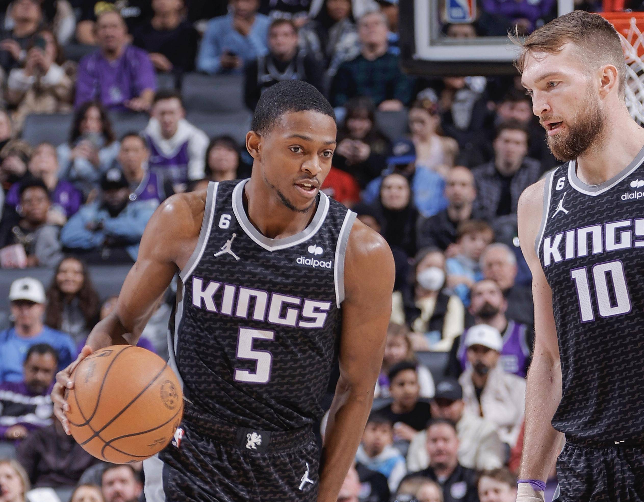 lol新英雄-转会期体能课后；萨克拉门托国王强势反弹备战欧超杯；媒体盛赞；数据趋势出现新变化的简单介绍