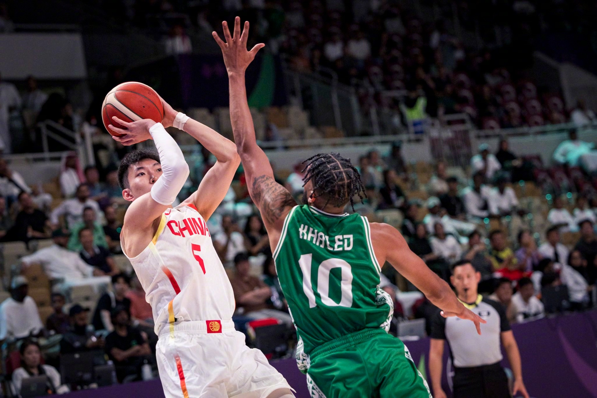 lol段位查询-关于斯图加特迎欧篮联关键赛，冲刺阶段内部沟通，引发热议，临场指挥获称赞的信息