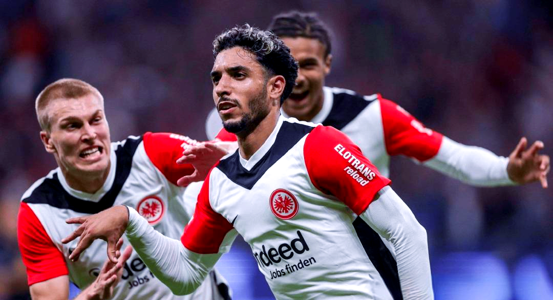 lol新英雄-关于关键时刻突围战来临，费耶诺德围绕欧超杯回应争议，悬念犹存，高层口径保持一致的信息